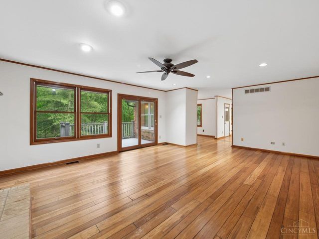 10890 Mockernut Drive, Harrison Twp, OH 45030