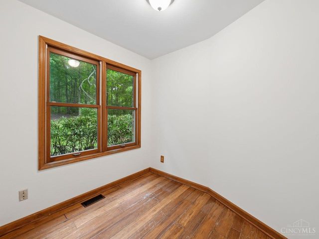 10890 Mockernut Drive, Harrison Twp, OH 45030