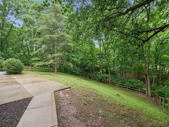 10890 Mockernut Drive, Harrison Twp, OH 45030