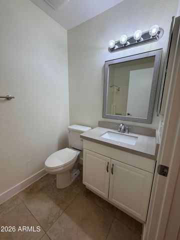 316 W HONONEGH Drive 6, Phoenix, AZ 85027