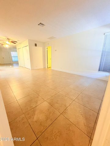 316 W HONONEGH Drive 6, Phoenix, AZ 85027