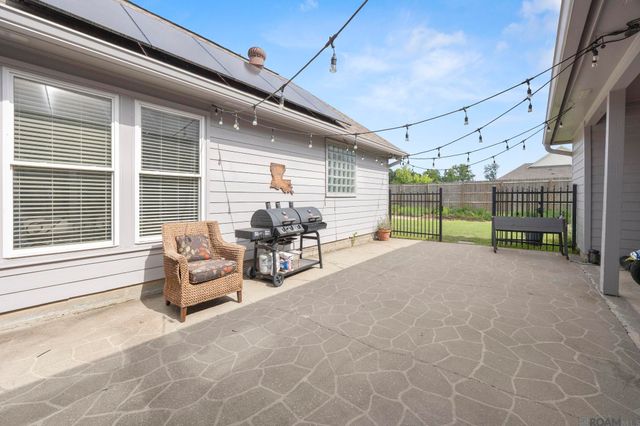 37050 Longwood Ave, Prairieville, LA 70769