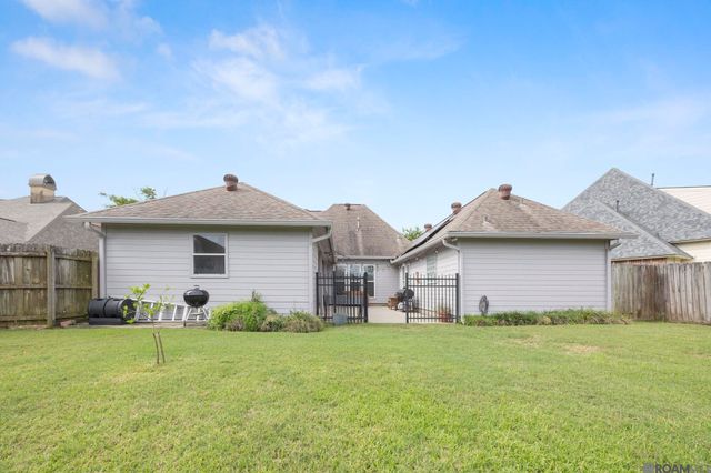 37050 Longwood Ave, Prairieville, LA 70769