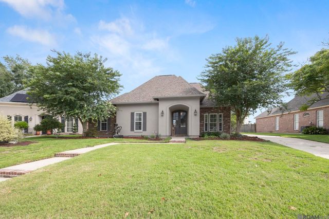 37050 Longwood Ave, Prairieville, LA 70769