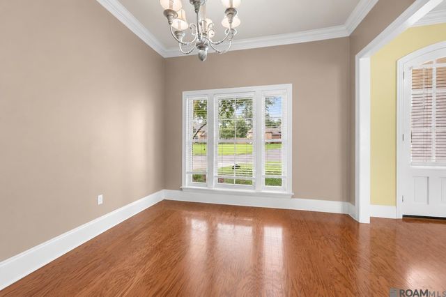 37050 Longwood Ave, Prairieville, LA 70769