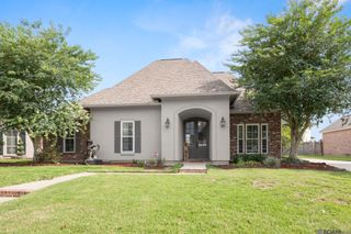 37050 Longwood Ave, Prairieville, LA 70769