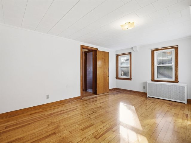 285 W Meadow Rd, Lowell, MA 01854