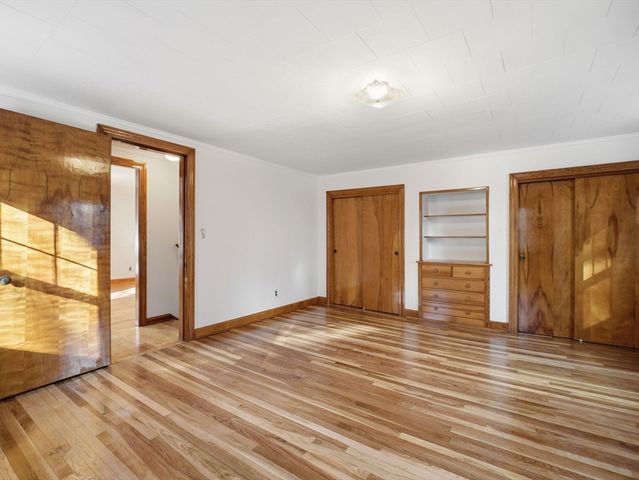 285 W Meadow Rd, Lowell, MA 01854