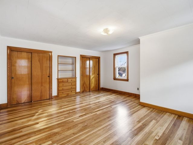 285 W Meadow Rd, Lowell, MA 01854