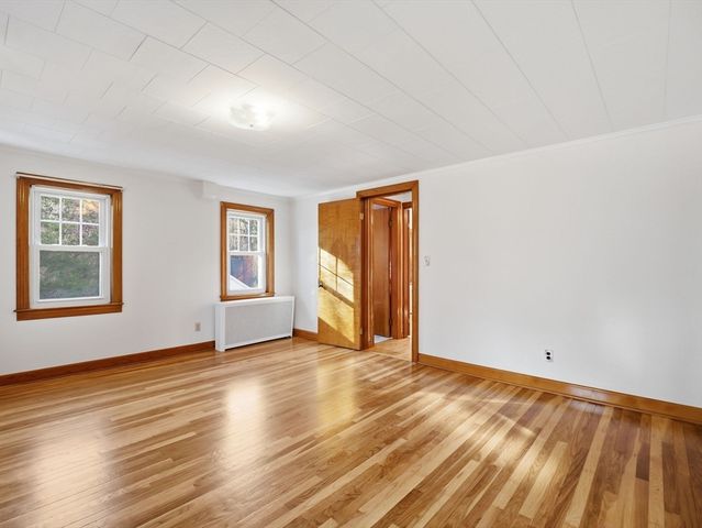 285 W Meadow Rd, Lowell, MA 01854