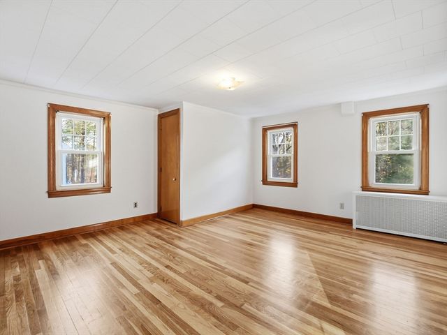 285 W Meadow Rd, Lowell, MA 01854