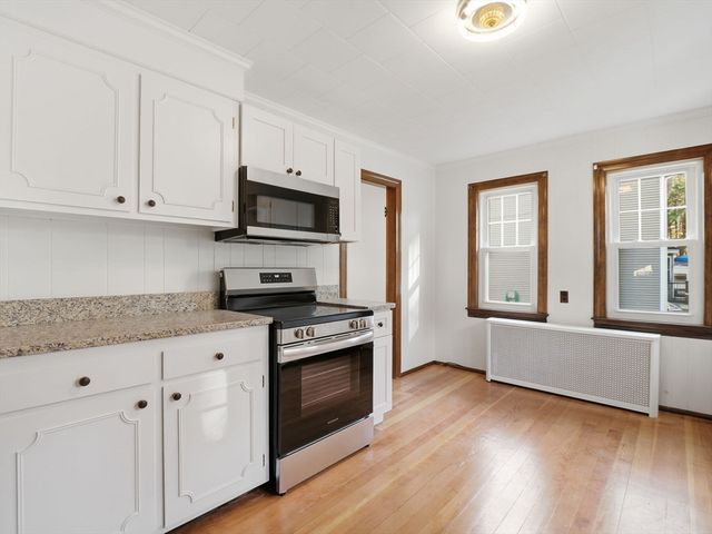 285 W Meadow Rd, Lowell, MA 01854