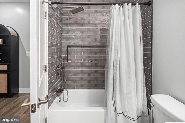 2109 PIERCE ST, Philadelphia, PA 19145