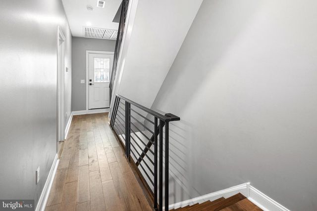 2109 PIERCE ST, Philadelphia, PA 19145