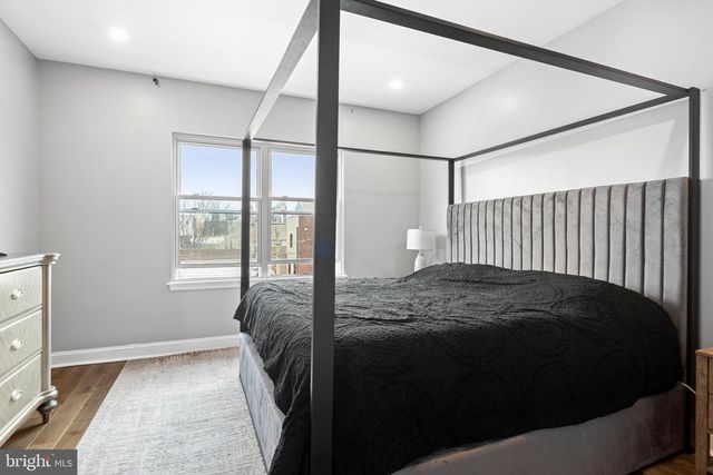 2109 PIERCE ST, Philadelphia, PA 19145