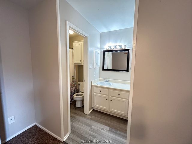 1904 Dartmouth Street K2, College Station, TX 77840