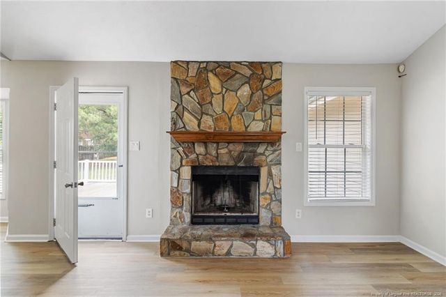 107 Hollow Lane, Raeford, NC 28376