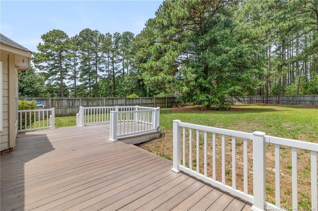 107 Hollow Lane, Raeford, NC 28376