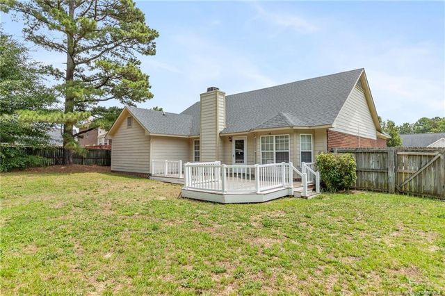 107 Hollow Lane, Raeford, NC 28376