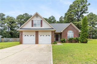 107 Hollow Lane, Raeford, NC 28376