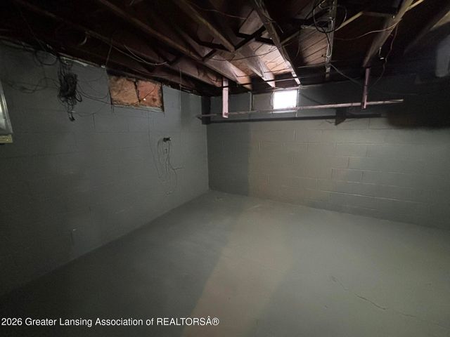 1218 Linwood Street, Lansing, MI 48915