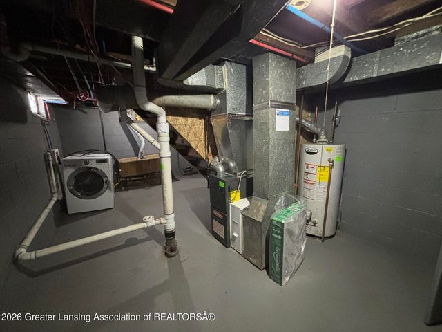 1218 Linwood Street, Lansing, MI 48915