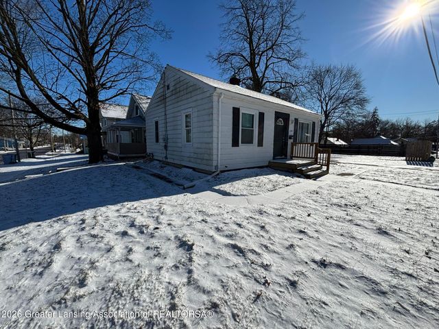 1218 Linwood Street, Lansing, MI 48915