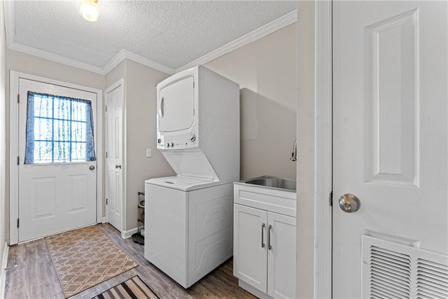 30 Mill Street, Pelzer, SC 29669