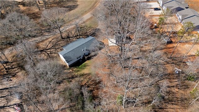 30 Mill Street, Pelzer, SC 29669