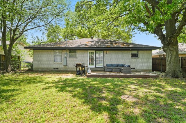 1804 W Josephine Street, Mckinney, TX 75069