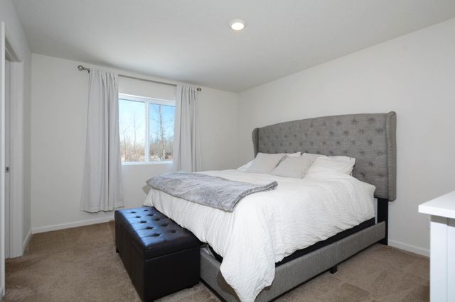 1124 Woodland Drive, Howard Lake, MN 55349