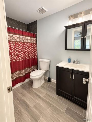 12674 Partridge Run Drive, St Louis, MO 63033