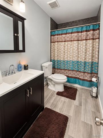 12674 Partridge Run Drive, St Louis, MO 63033