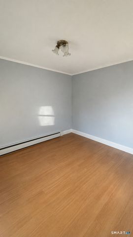 39 Rogers Street 2, Branford, CT 06405