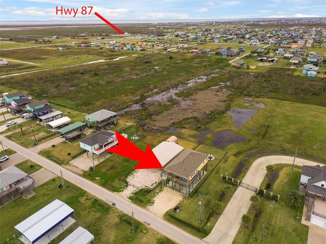 858 East Road, Crystal Beach, TX 77650