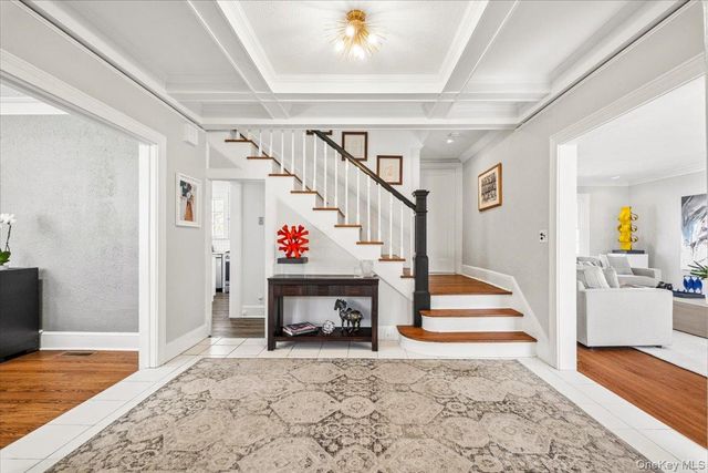 107 Crawford Terrace, New Rochelle, NY 10804