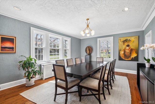 107 Crawford Terrace, New Rochelle, NY 10804