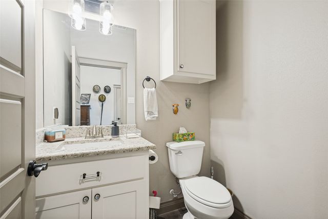 1605 Covered Bridge Ct, Gunter, TX 75058