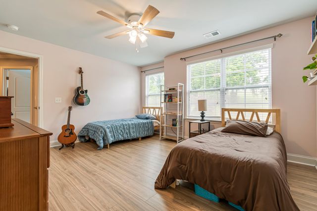 2557 Westerham Way, Thompsons Station, TN 37179