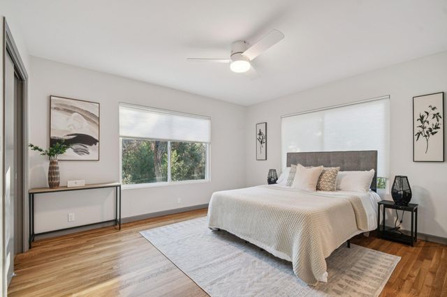 809 E 38th ST, Austin, TX 78705