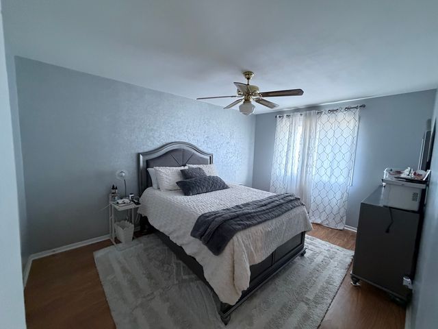 6254 Kit Carson Drive 6254, Hanover Park, IL 60133