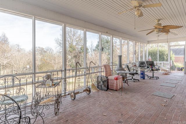 2806 Harrisburg Rd, Jonesboro, AR 72401