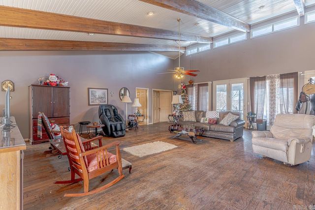 2806 Harrisburg Rd, Jonesboro, AR 72401