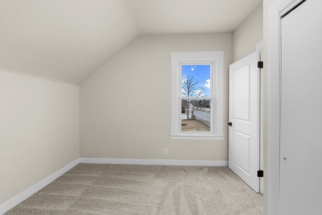 1163 New Boston Rd, Fall River, MA 02720