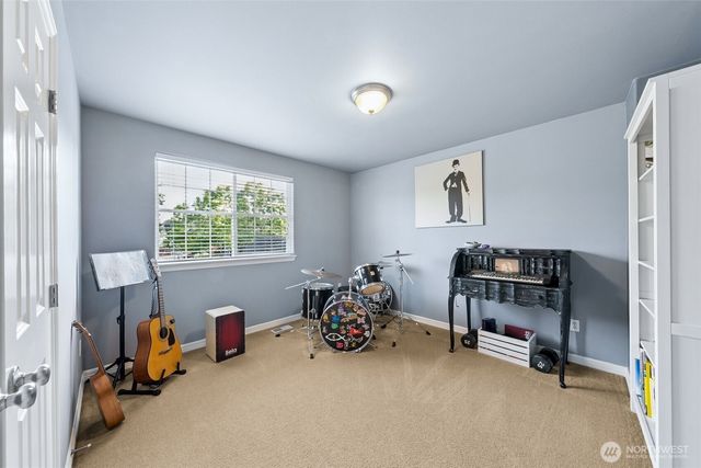 3024 20th Street Pl SW, Puyallup, WA 98373