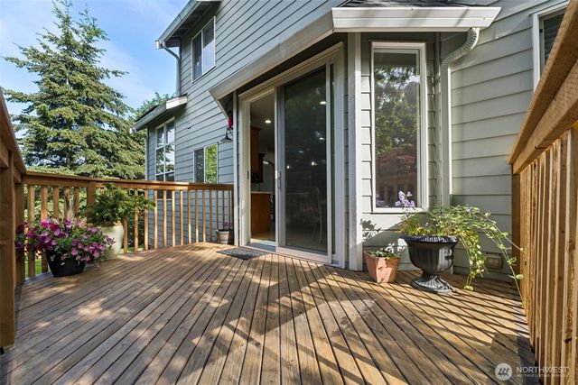 3024 20th Street Pl SW, Puyallup, WA 98373