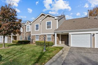 350 Newgate Court V2, Schaumburg, IL 60193
