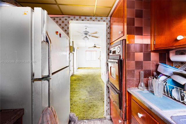 7720 Harding Ave 8, Miami Beach, FL 33141