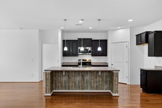 316 Knawl Road, Moncks Corner, SC 29461