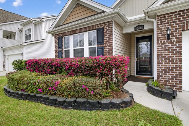 316 Knawl Road, Moncks Corner, SC 29461